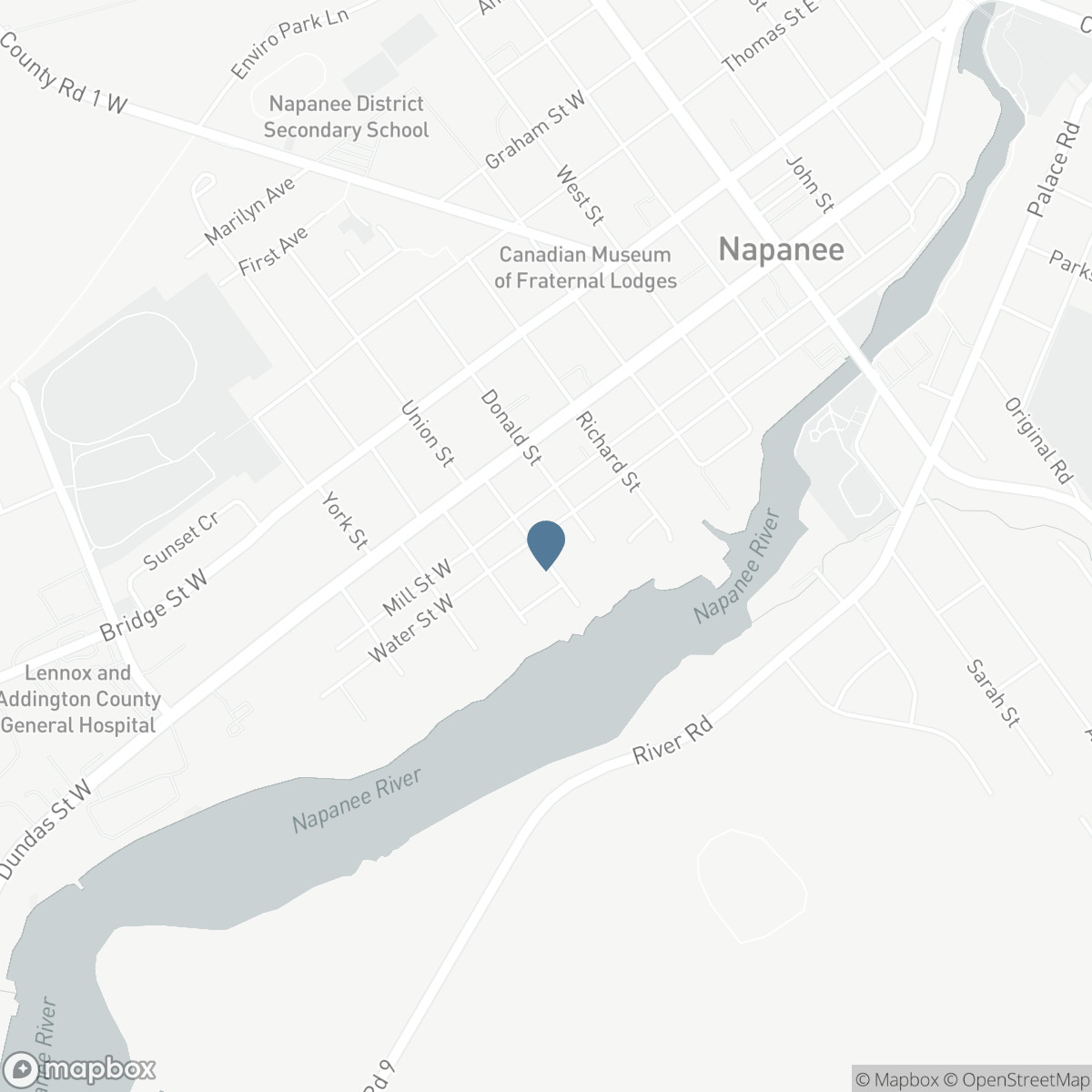 182 WATER STREET W, Greater Napanee, Ontario K7R 1W4